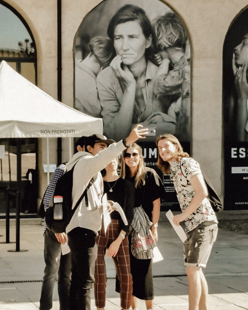 Mattia, studente del Bachelor in Comunicazione multilingue, racconta di un’esperienza molto intensa e multiculturale: il suo semestre all'estero